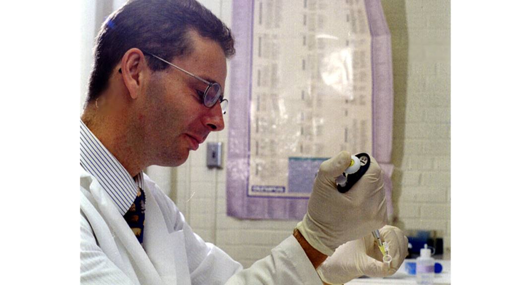 Lotery in lab cropped
